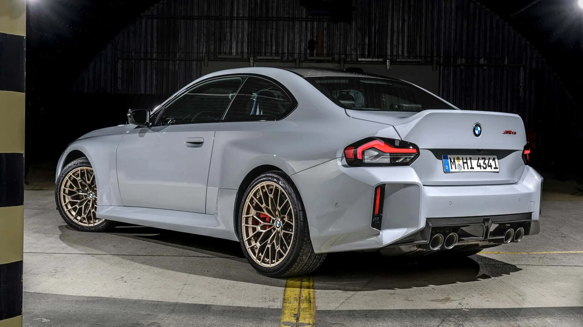 BMW M2 CS, 530 bg Güç İle Tanıtıldı!