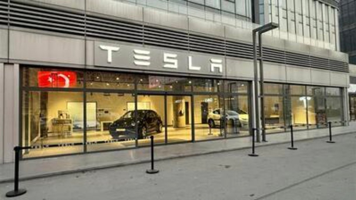 Tesla Türkiye Satış Bayileri ve Adresleri (2025