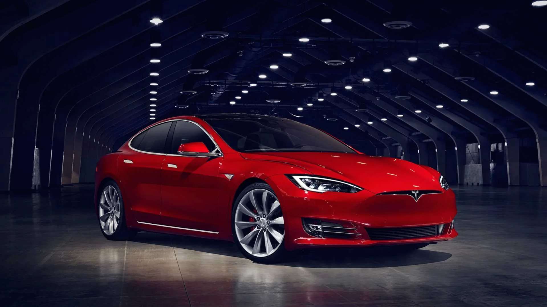 Tesla Model S Yazılım Hataları ve Kronik Sorunları var mı?
