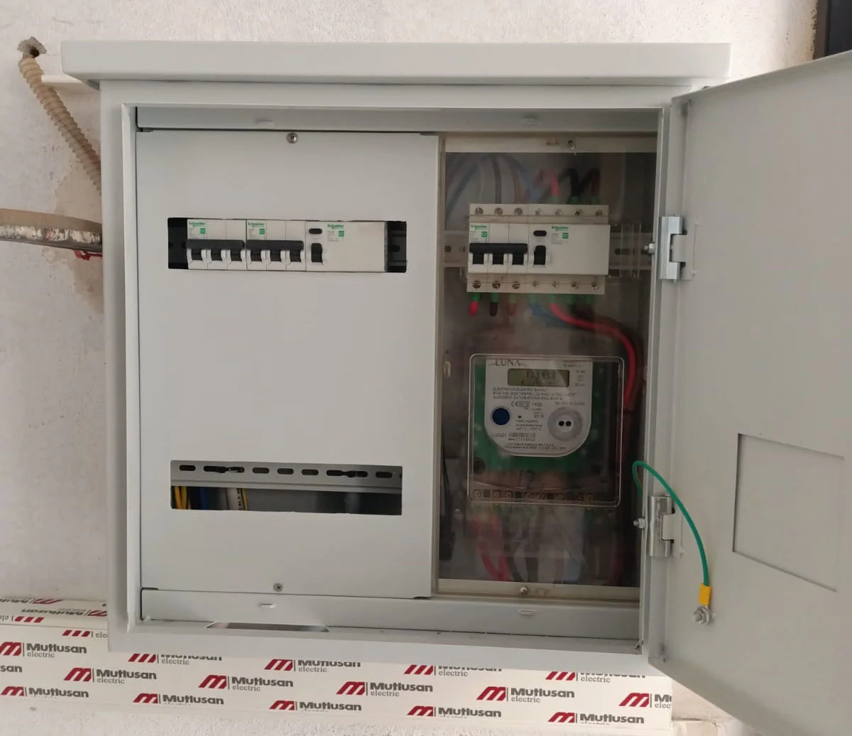 Antalya'nın Kepez, Muratpaşa, Konyaaltı, Döşemealtı ve Aksu ilçelerinde elektrikli araç sahip...webp