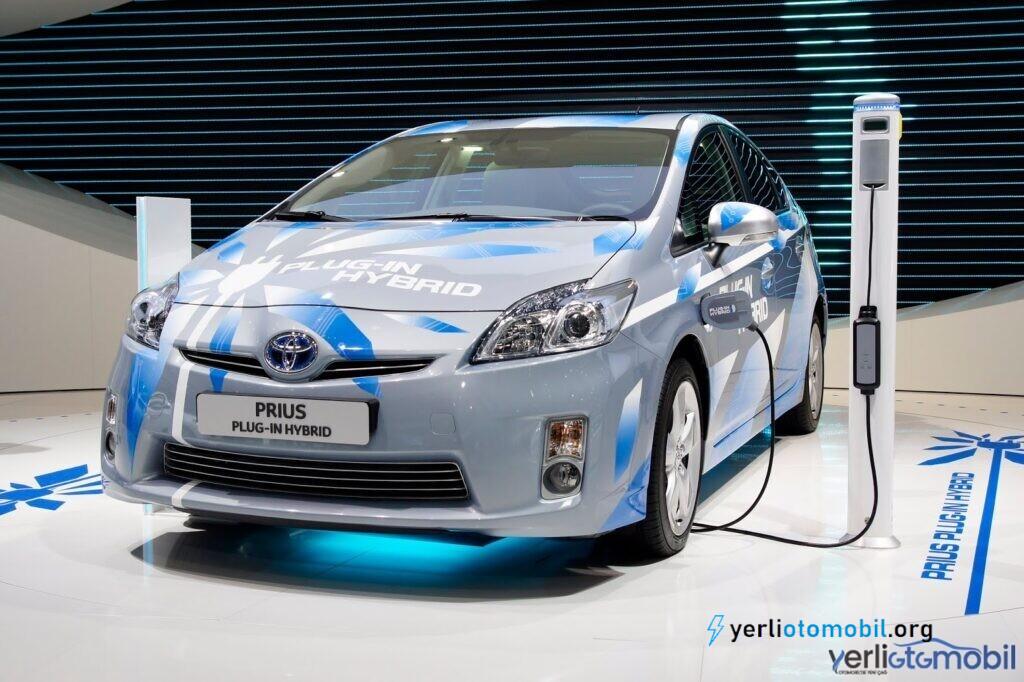 toyota-prius-plug-in-hybrid-paris-2010-01-1024x682.jpg