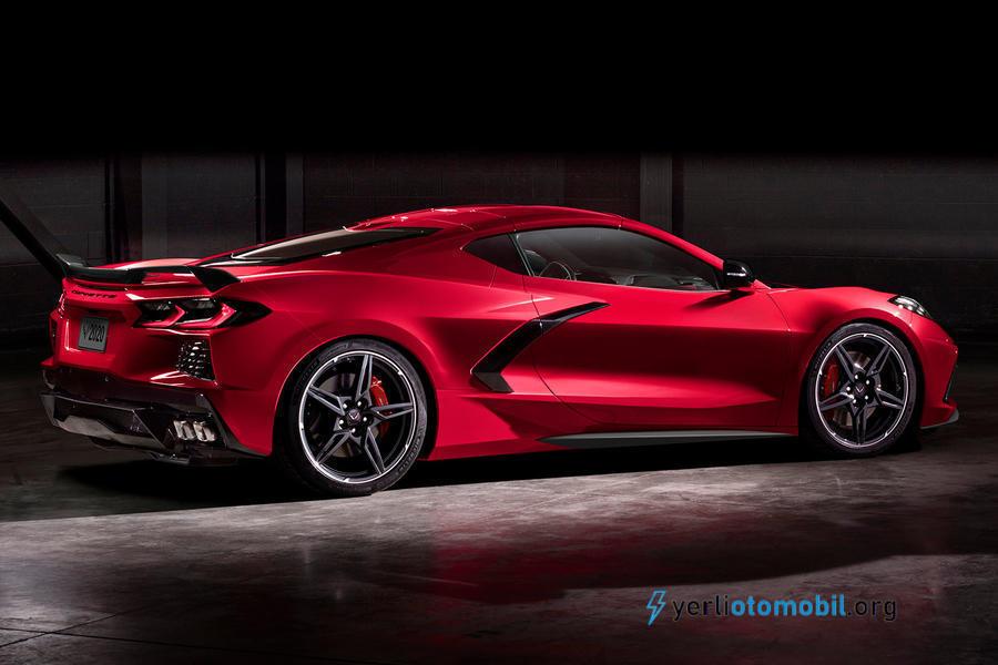 Chevrolet-Corvette-C8-Stingray-Ekim-ayinda-Ingilterede3.jpg